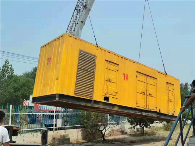 米脂300KW柴油发电机组油耗是多少？