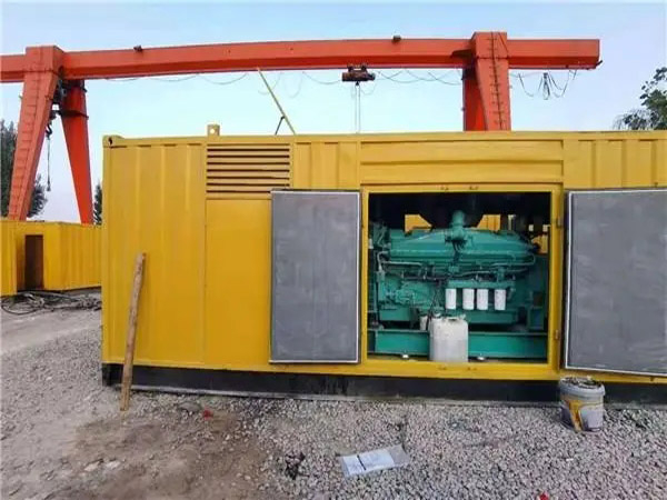 米脂冬季低温环境下，500KW发电机组应该选择什么类型的启动电瓶？